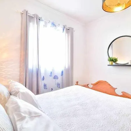 Apartamento Com Patio